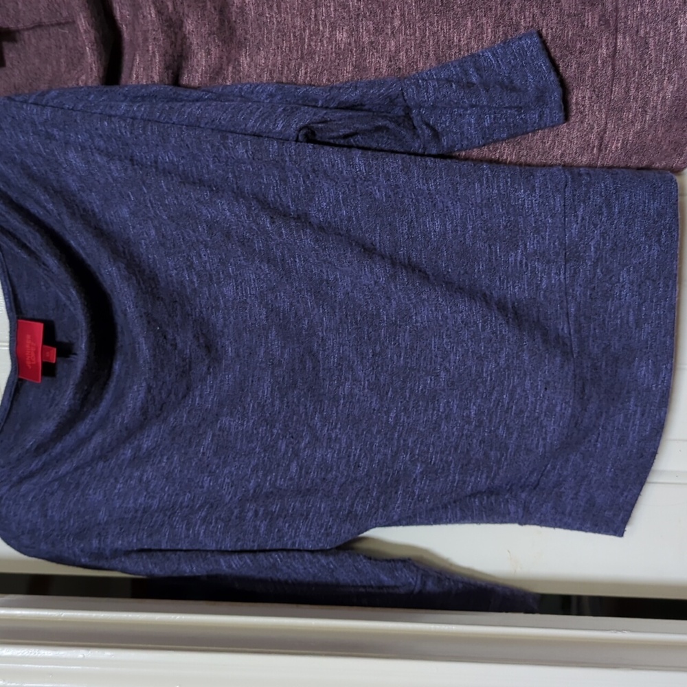Light weight sweater shirts - Picture 4 of 10
